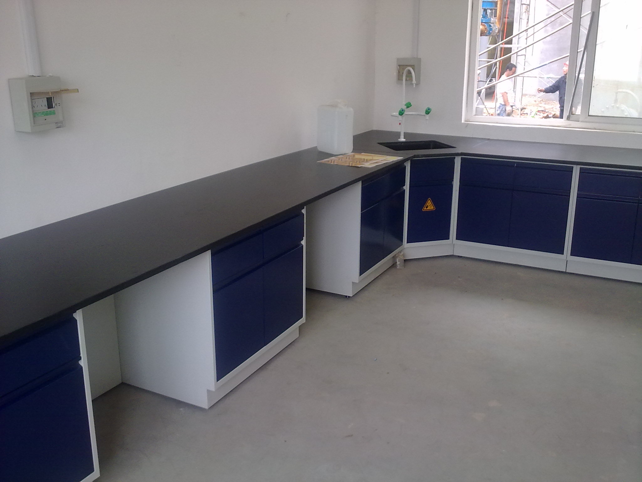 實(shí)驗(yàn)臺 實(shí)驗(yàn)臺