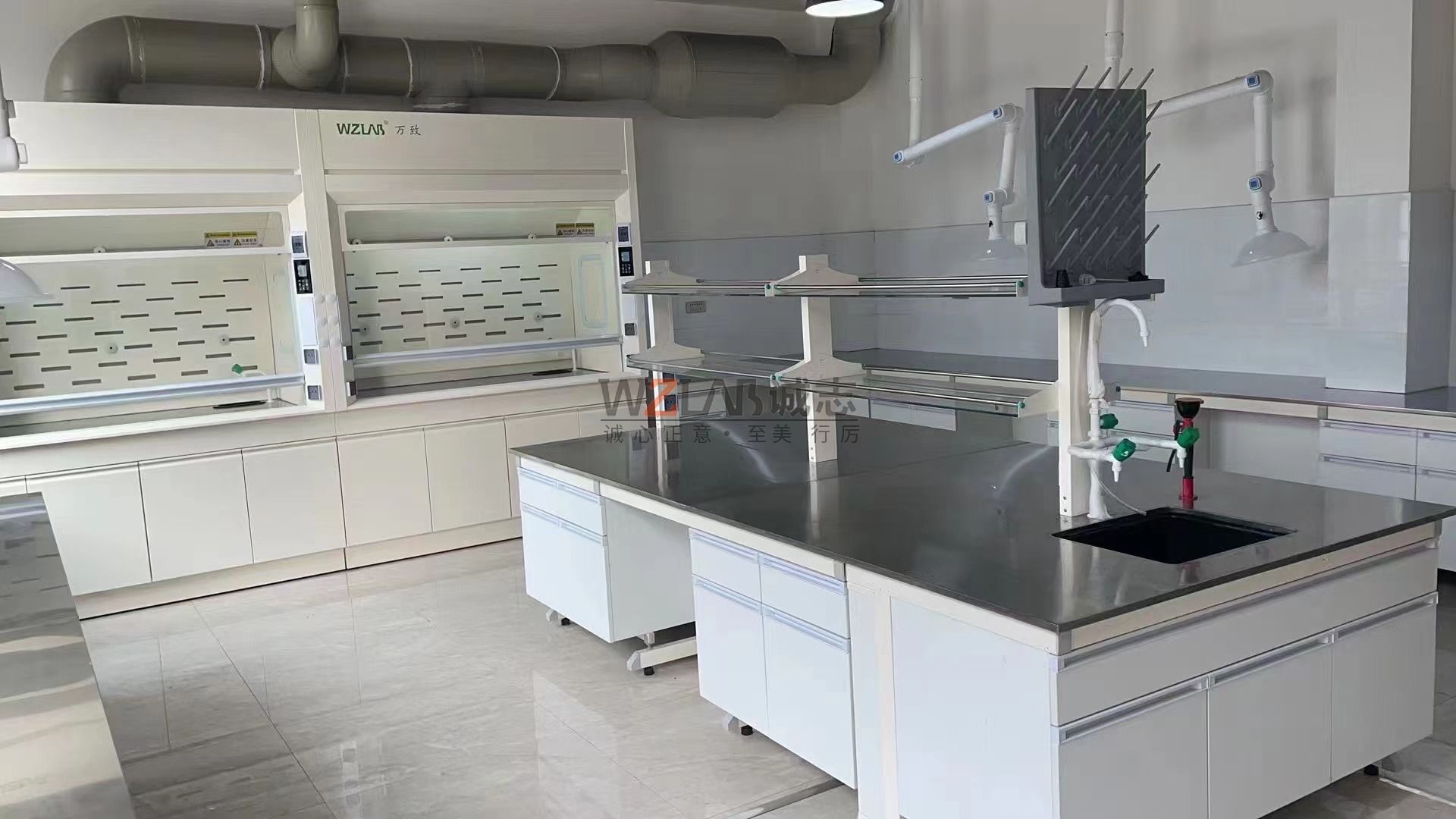 實驗室家具如何發揮更高的大價值?