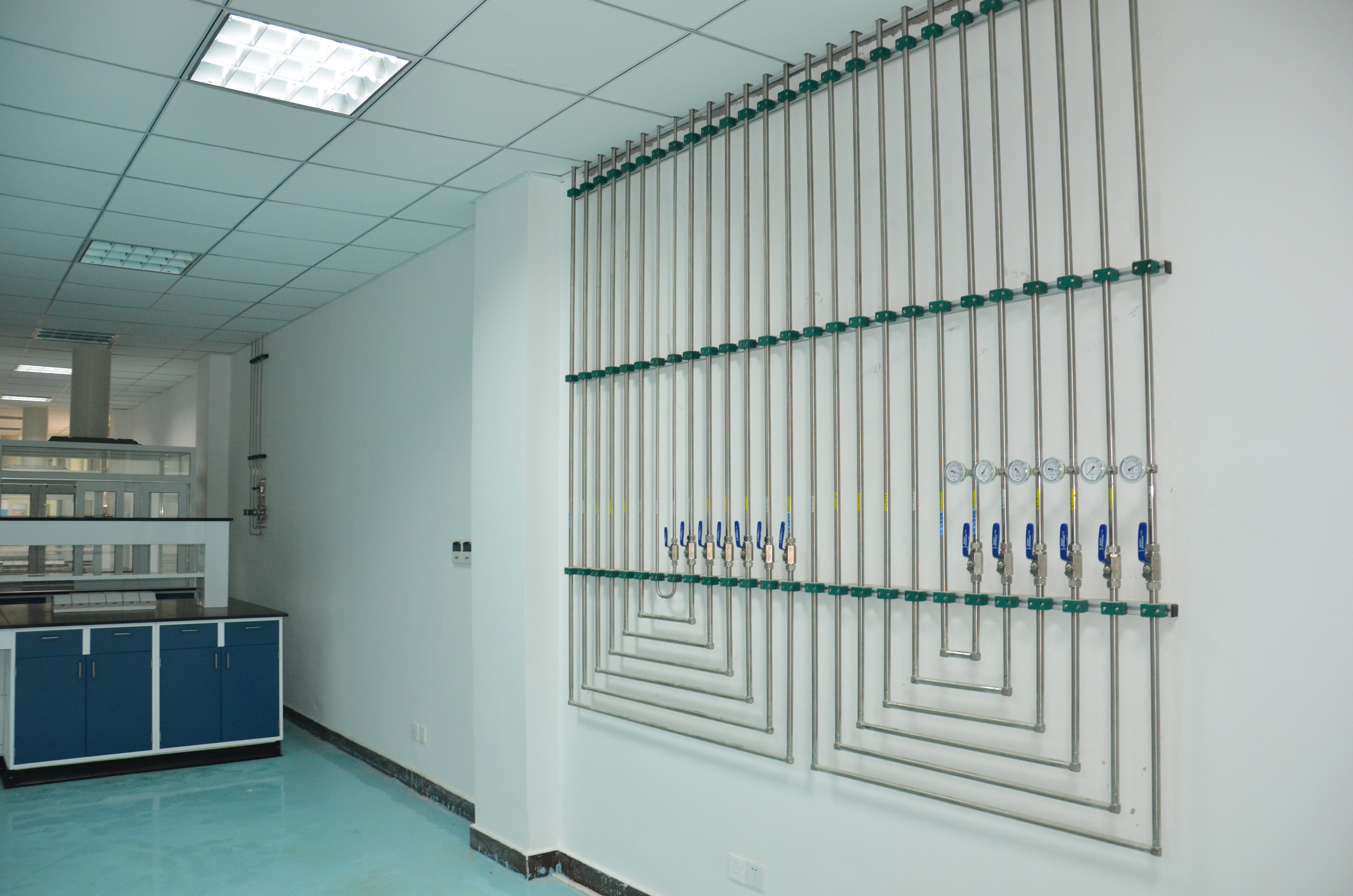 實驗室氣路管道布置的規(guī)范